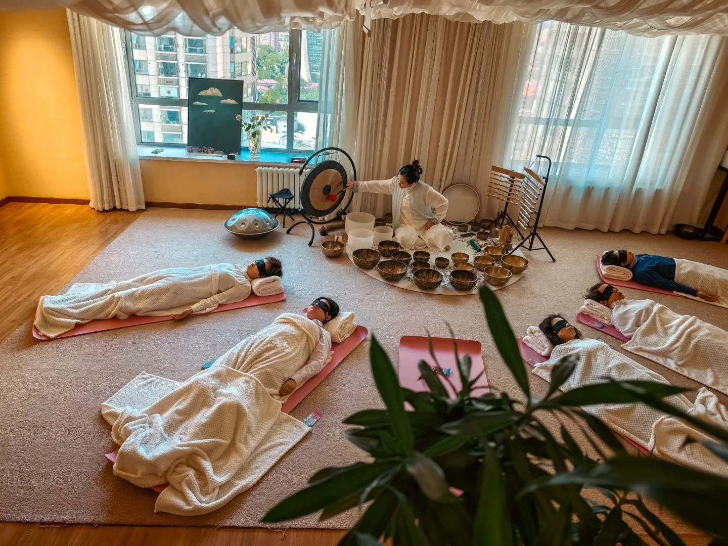 纱幔空间的铜锣浴