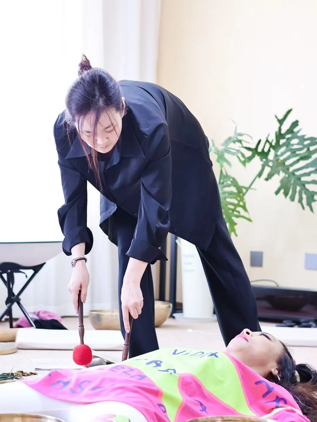 铭心 · 个案中的持钵